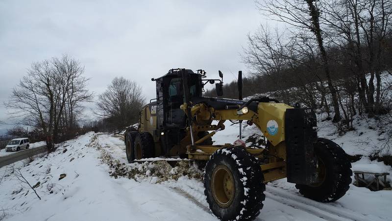 İlkadım'da karla mücadele kırsal kesimlerde devam ediyor